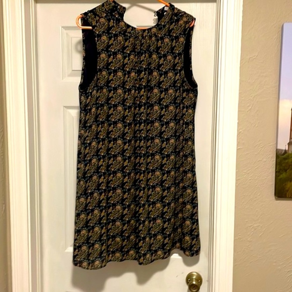 Dr 2 Floral Dress with black lining inside, Size XL